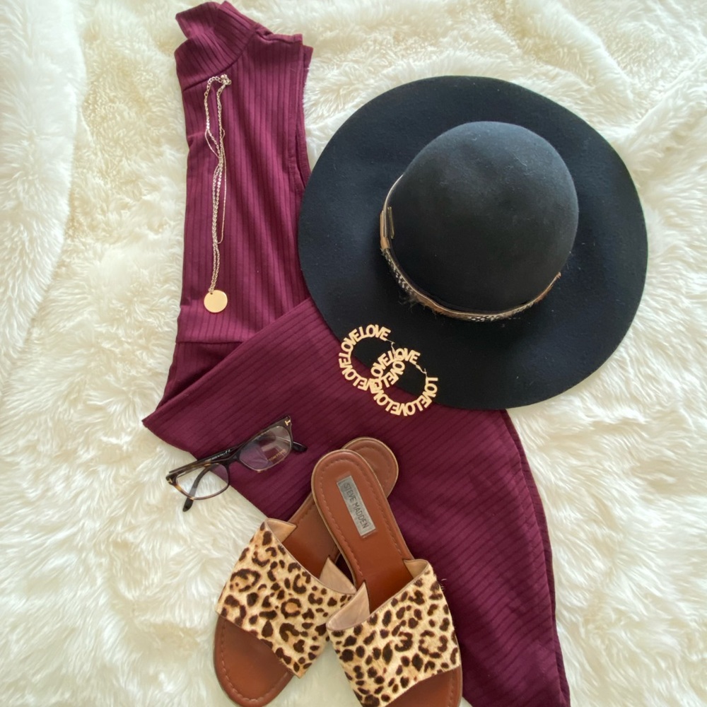 Aeropostale sleeves-less flare dress